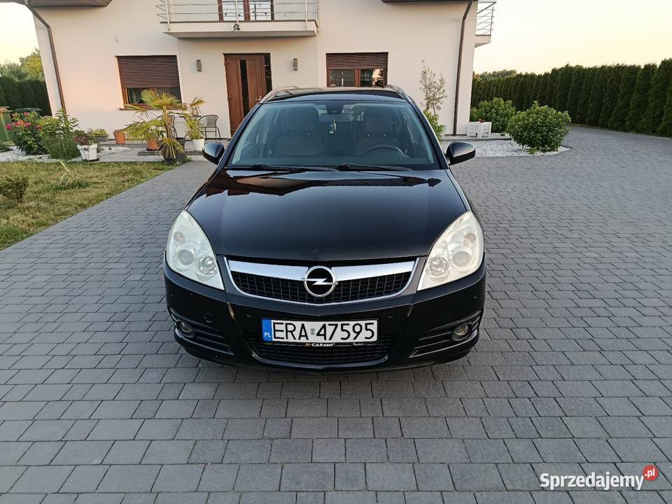 Vectra 18 benzyna 4/5 łódzkie Zduńska Wola
