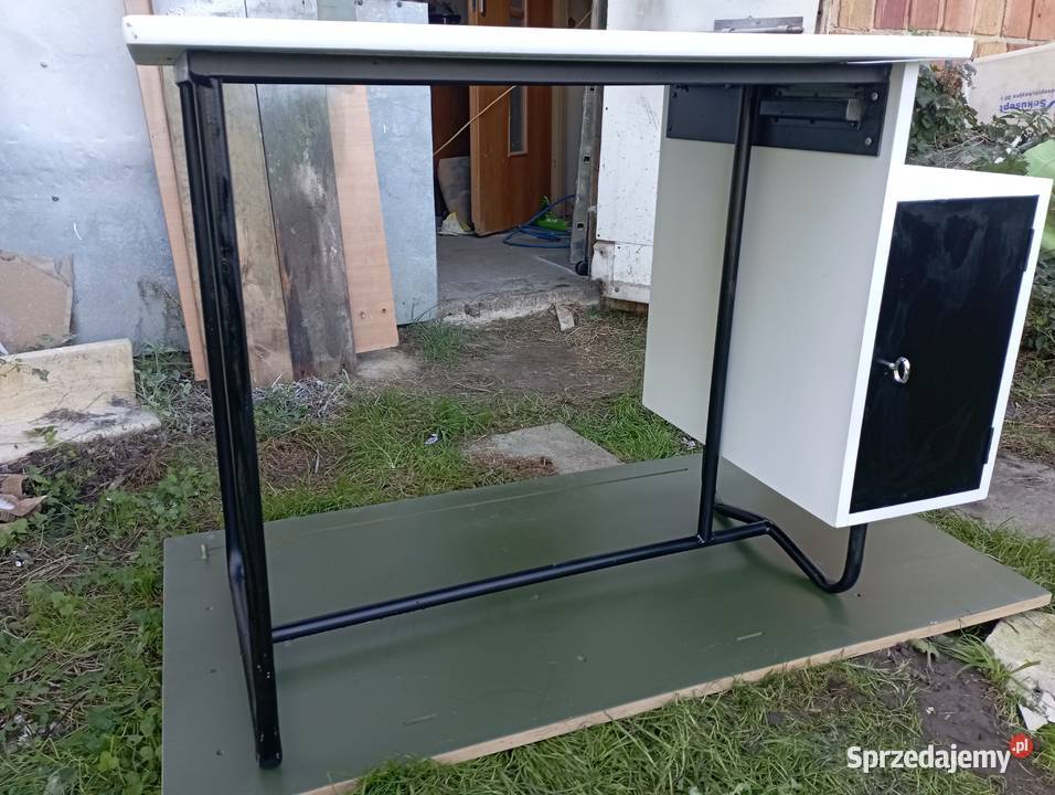 Stare biurko renowacji w stylu bauhaus dolnośląskie Wrocław