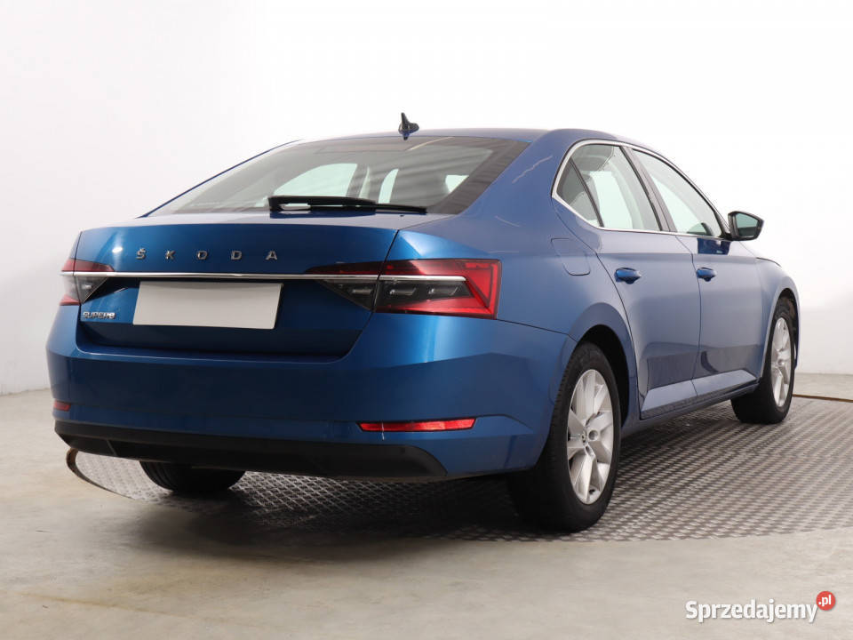 Skoda Superb 15 TSI Katowice