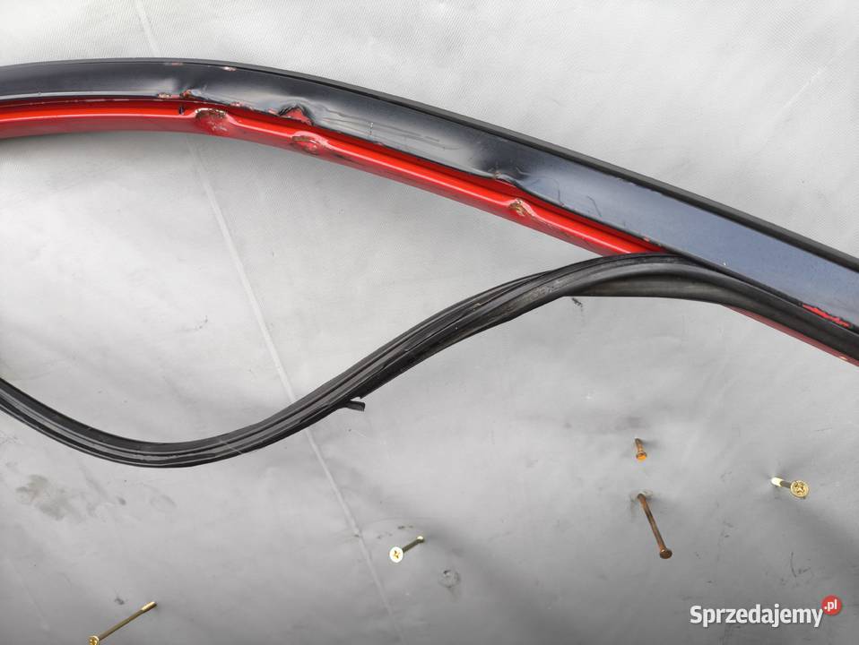 MITSUBISHI L200 IV DRZWI PRZEDNIE TYLNE PRAWE