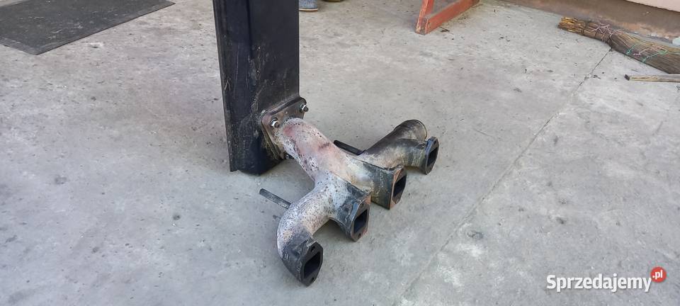 Kolektor boczny Ursus 385902912 z tłumikiem lubelskie