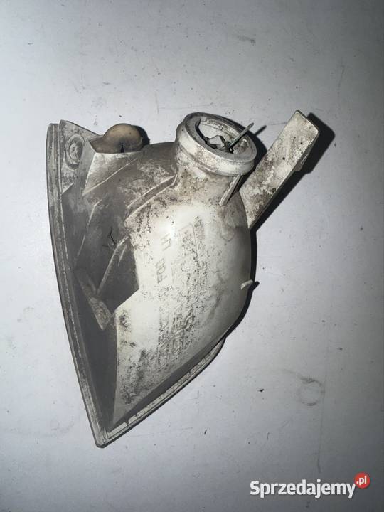 Lampka tył w zderzaku Ford Focus mk1 Ostrów Wielkopolski