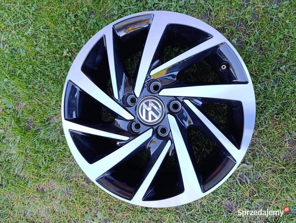Sprzedam 2 felgi 16 volkswagen golf7 Piasek