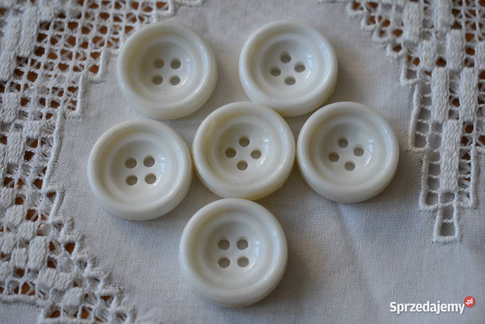 Guziki ubraniowe Warszawa sprzedam