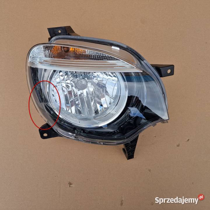 RENAULT TWINGO III 3 REFLEKTOR LAMPA PRAWA Bieleń sprzedam