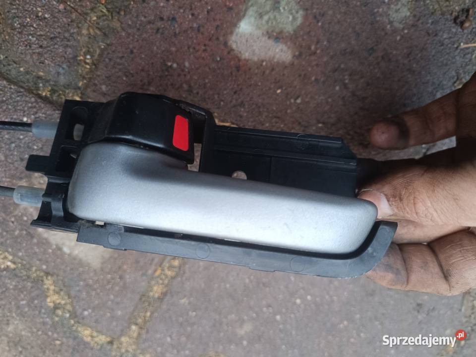 Suzuki SX4Fiat sedici zamek klamka lewy tył śląskie Bielsko-Biała