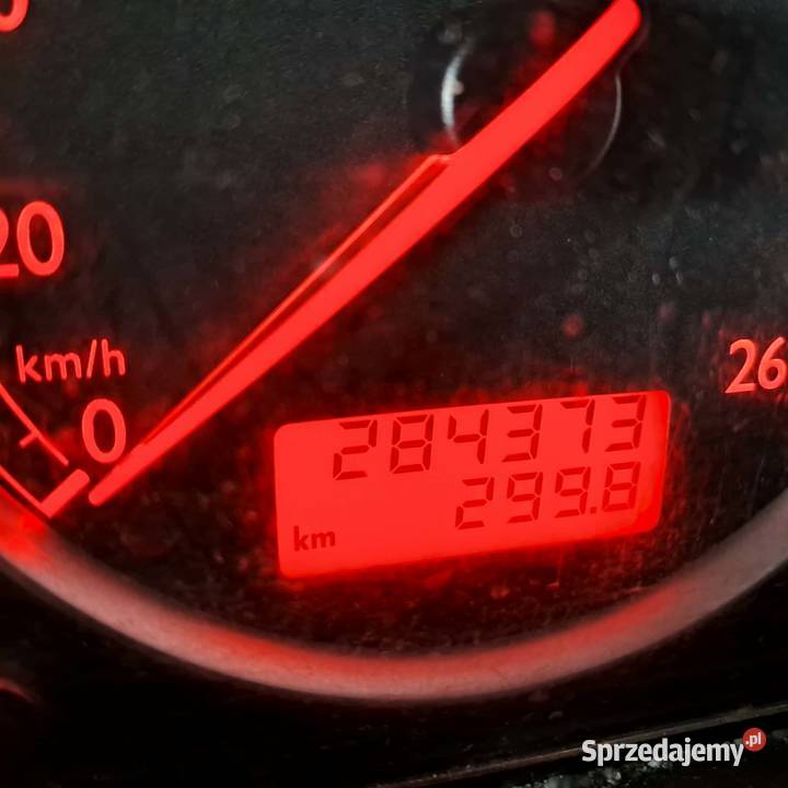 Swat Alhambra garażowany 115KM Jarocin