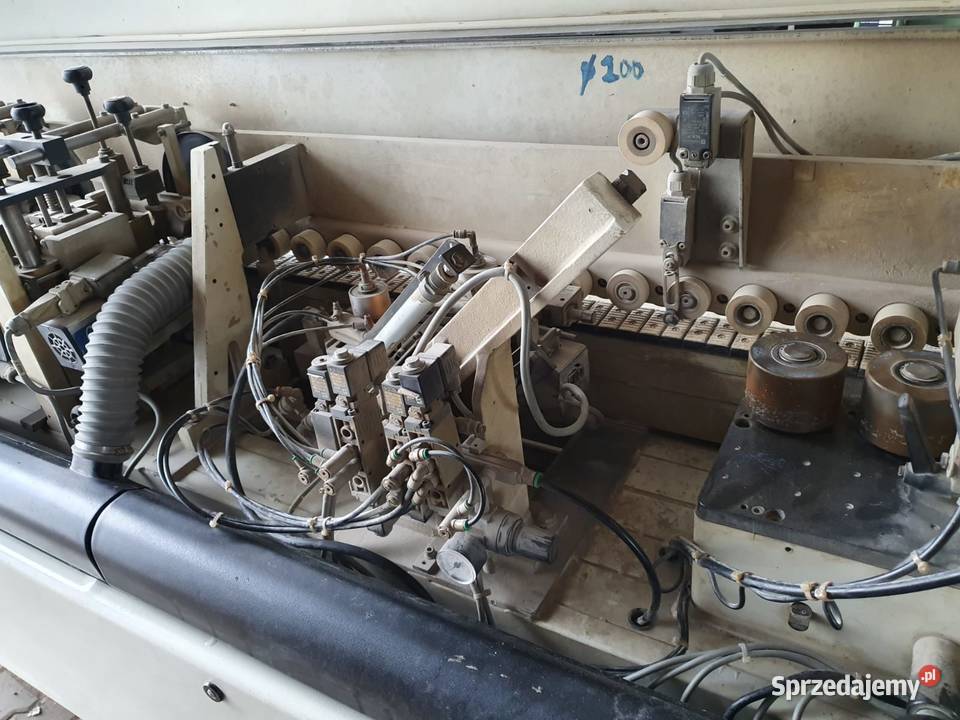 Okleiniarka jednostronna SCM K 208 F Karsin