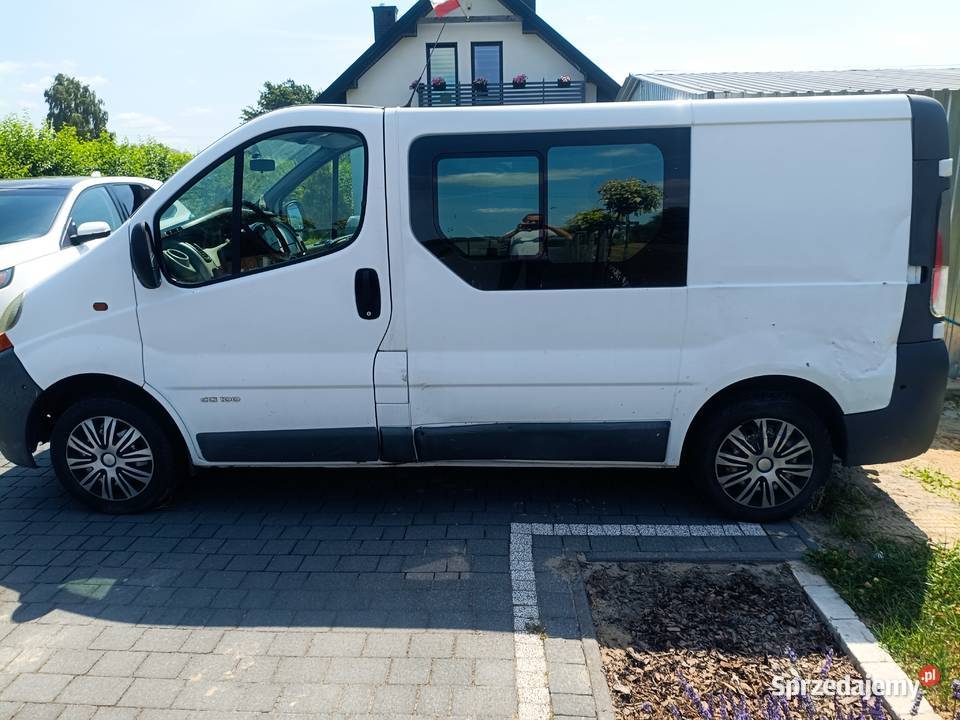 Renault Trafic bus przyczepka lubelskie Łysołaje