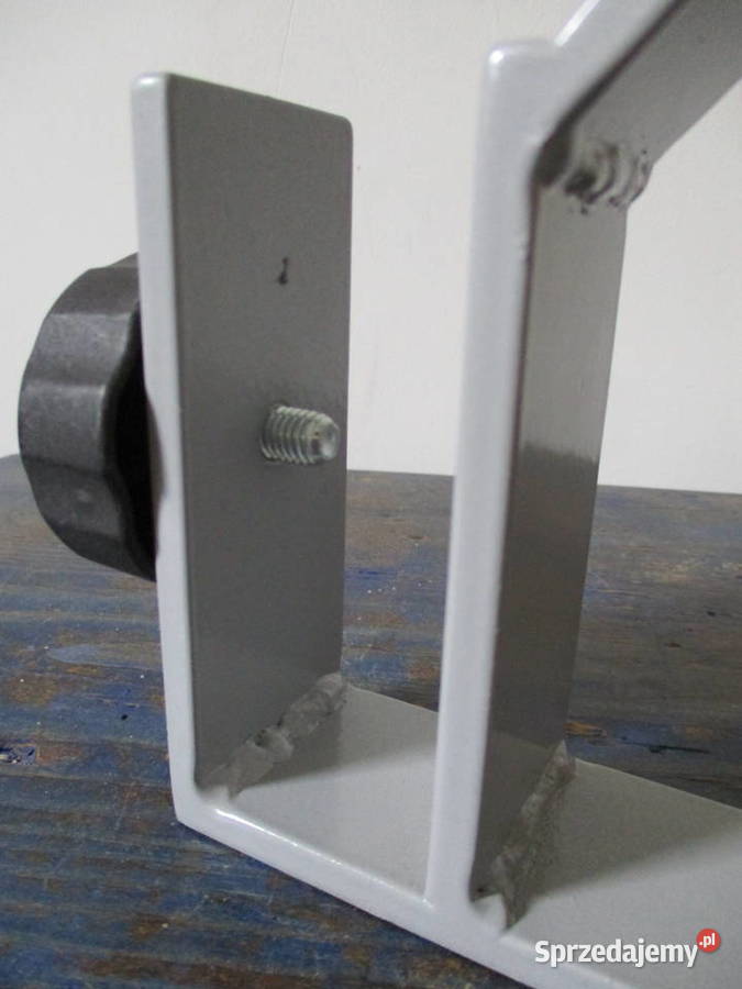 Stalowy Wspornik Trójkątny Profil z pokrętłem do Nieporęt