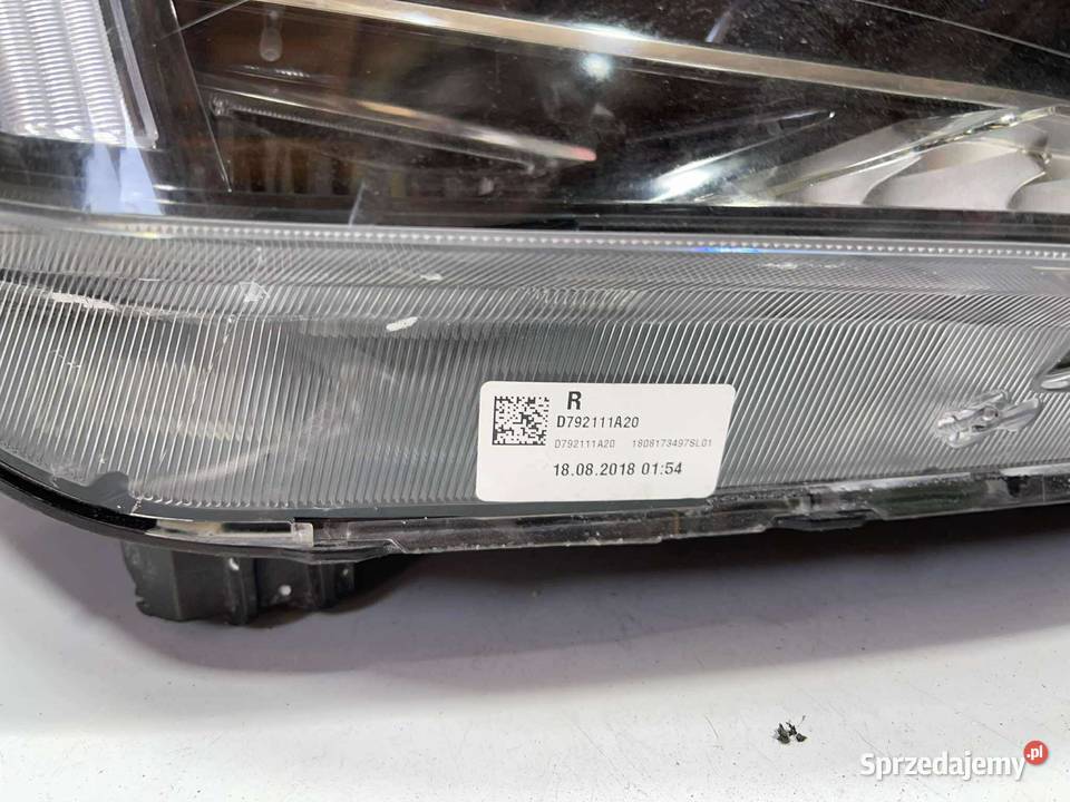 HYUNDAI TUCSON LIFT PRAWA LAMPA FULL LED Ostroróg