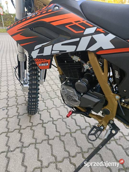 Sprzedam mtocykl CROSS ASIX CRS 300 XB88 300 1km