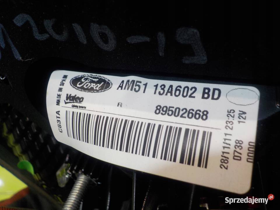 FORD C II MK2 20 TDCI 12r 5D lampa prawa tyl w