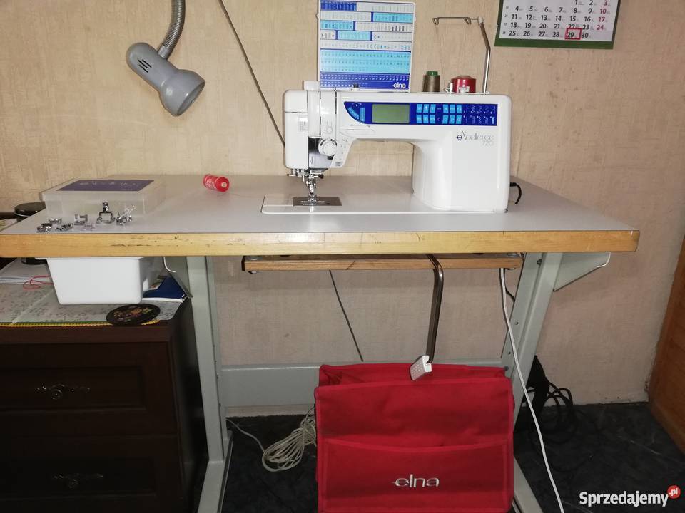 Maszyna do szycia Elna 720EX używana ze stołem Części i Akcesoria Pabianice