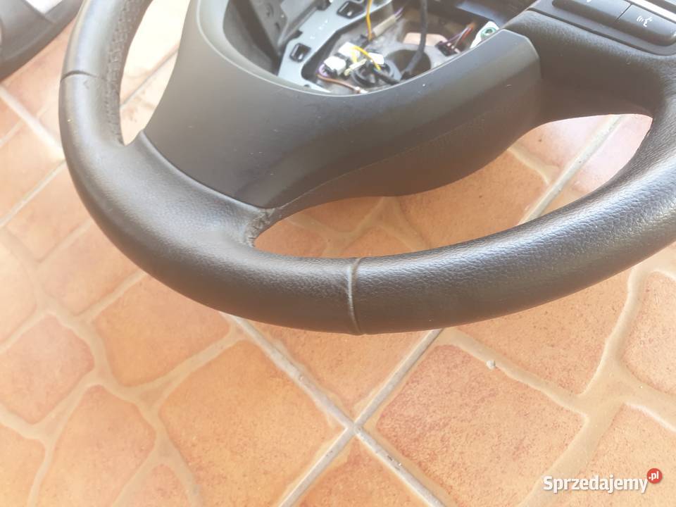 BMW 5 F10 F11 kierownica skórzana multifunkcyjna osobowe