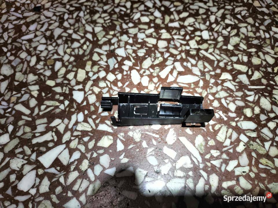 Prowadnica pióra wycieraczki przód BMW E46