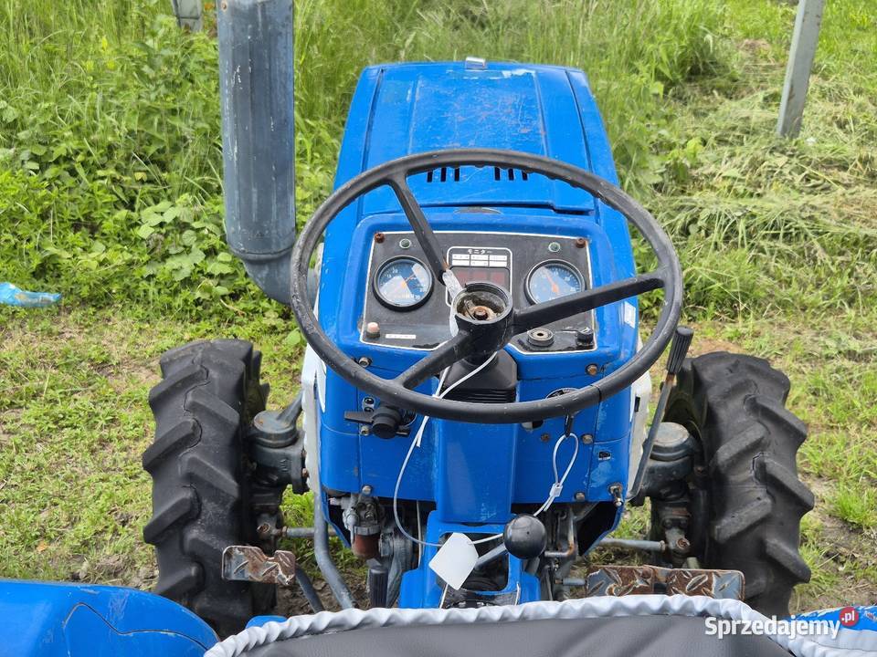 Traktorek traktor ISEKI TU2100F 21 44 Skrzynia biegów Manualna Małuszyn