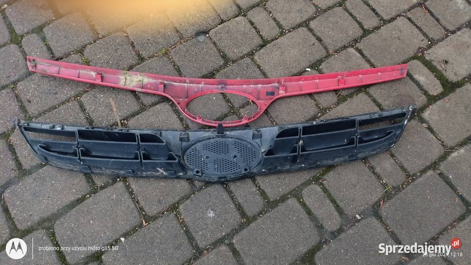 Atrapa górna grill przedni Hyundai i20 polift Rok produkcji 2013 Lubin