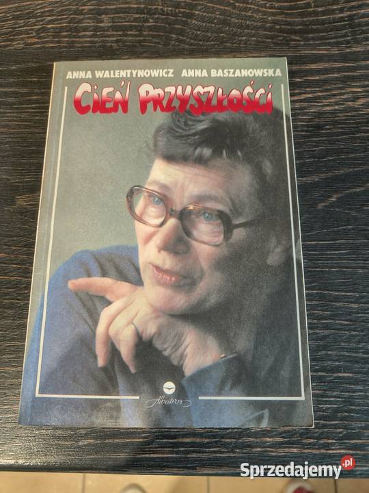 Sprzedam książke z autografem Anny Walentynowicz Bytom