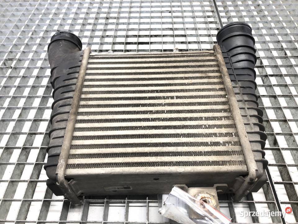 INTERCOOLER LEWY AUDI A8 D4 4H0145805J 42 351