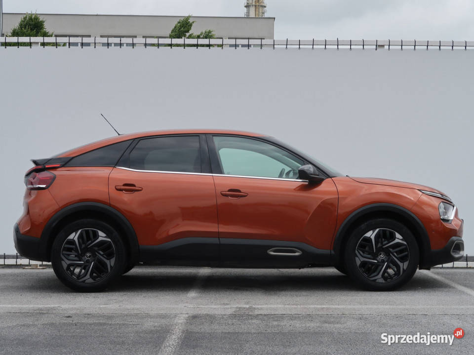 Citroen C4 12 PureTech pełny VAT lubelskie