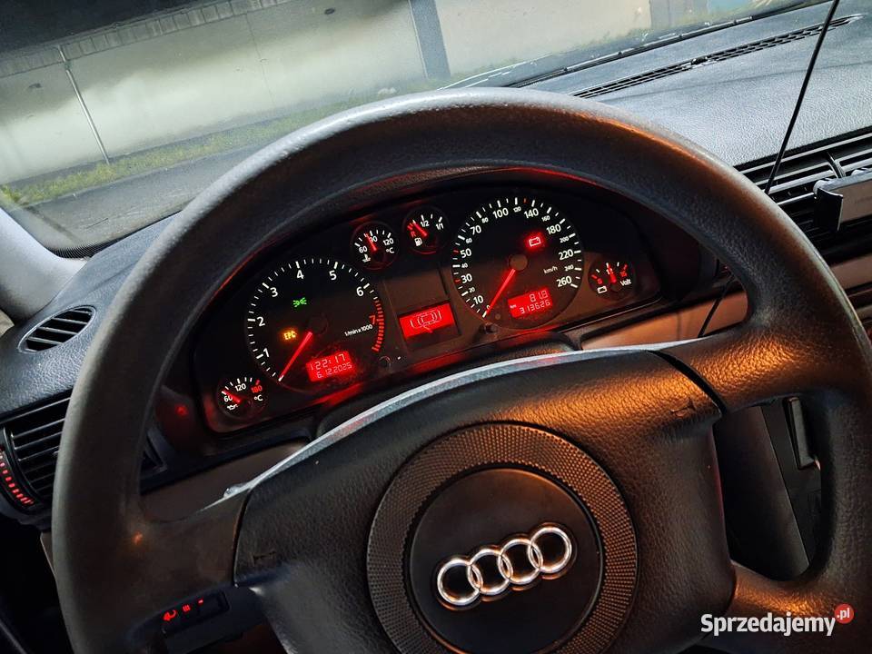 Sprzedam Audi A4 B5 Klima długie OC i PT Audi śląskie Katowice