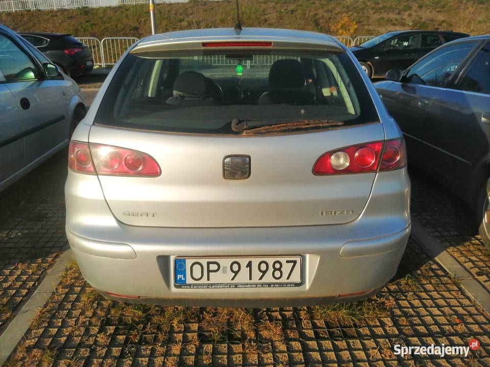 seat ibiza 5 drzwiowy 2003 200000km Opole