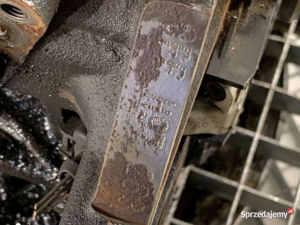 SILNIK VW 20 140 CFF 1015 PASSAT B7