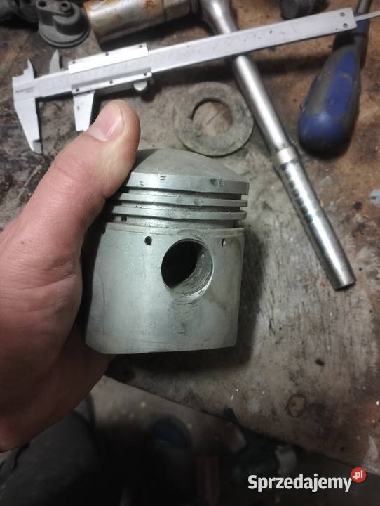 Junak m10 tlok Motoryzacja podkarpackie Hermanowa sprzedam