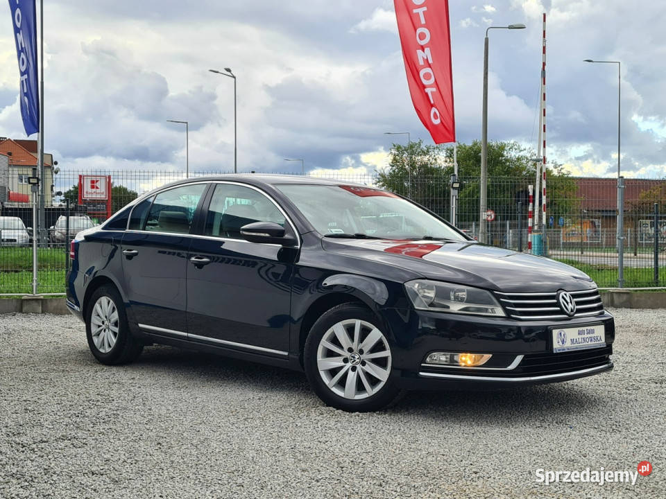 Volkswagen Passat Salon Jasne Wnętrze Navi 2xPDC Rok produkcji 2010 Wągrowiec