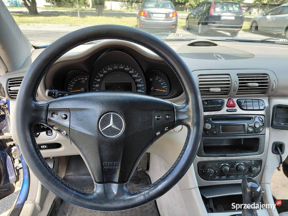 Mercedesa sportowy cupe