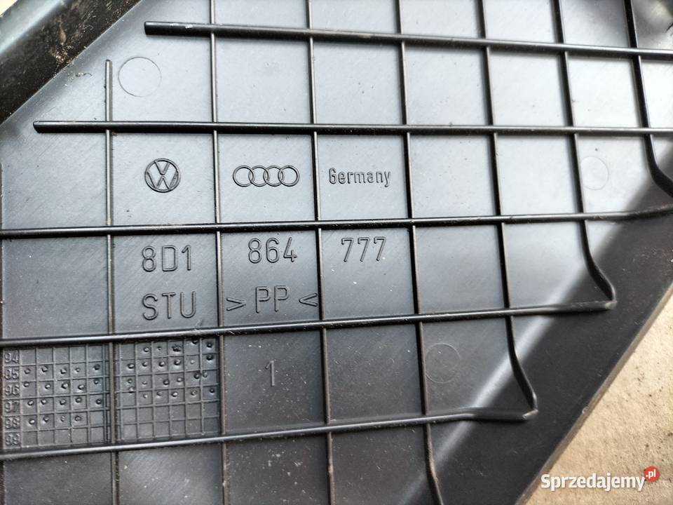 AUDI A4B5 A4 B5 PODSTOPNICA PODNUŻEK