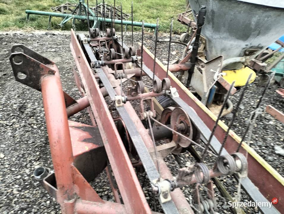 Sprzedam przetrząsanie do siana Czechy sprzedam