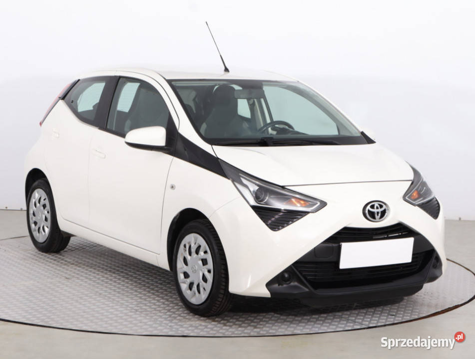 Toyota Aygo 10 VVTi bluetooth Piaseczno sprzedam