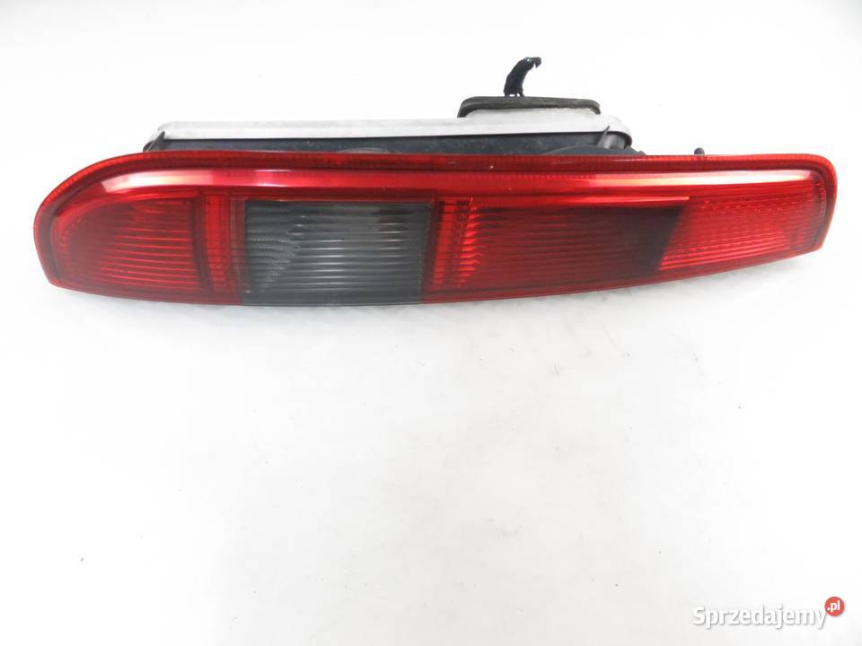 LAMPA LEWA TYLNA FORD FOCUS MK2 II Turnier