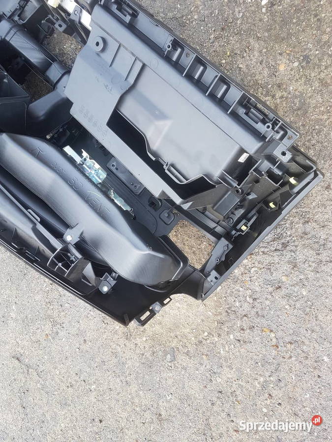 Subaru Forester 3 SH deska rozdzielcza konsola Legnica