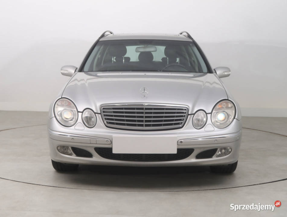 Mercedes E E 220 CDI reflektory ksenonowe Motoryzacja dolnośląskie Bielany Wrocławskie