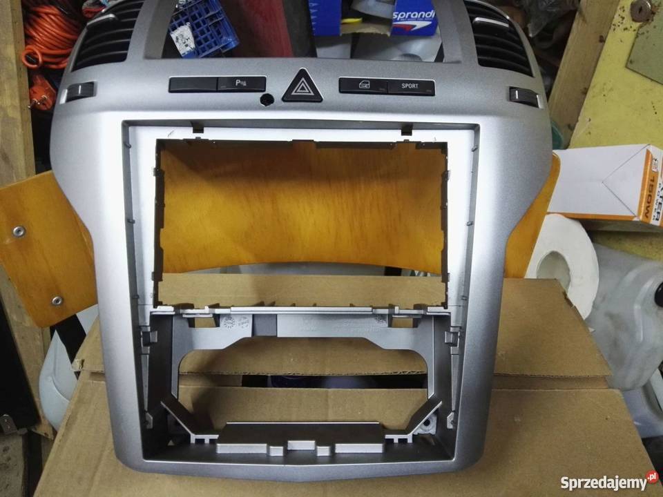 Listwa z przyciskiem SPORT deski rozdzielcze, konsole Pszczyna sprzedam