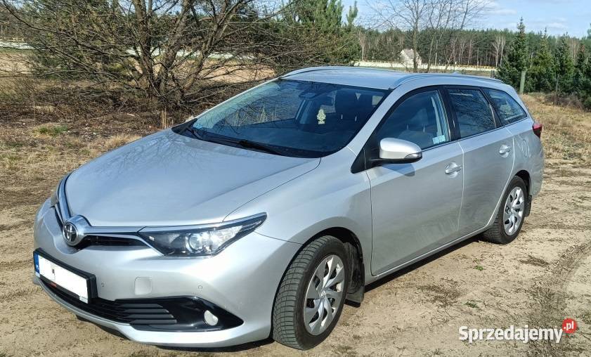 toyota auris kombi 16 benzyna Ostrołęka
