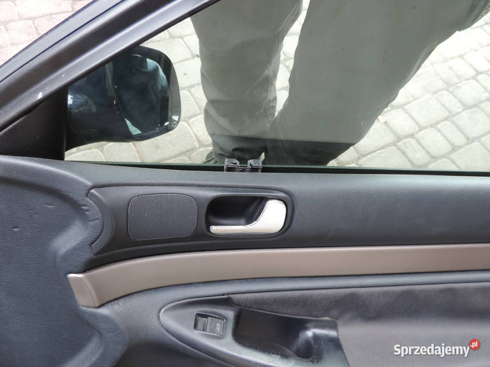 AUDI A4 B5 FL KOMBI DRZWI PRAWE PRZEDNIE LY5K Nowy Sącz