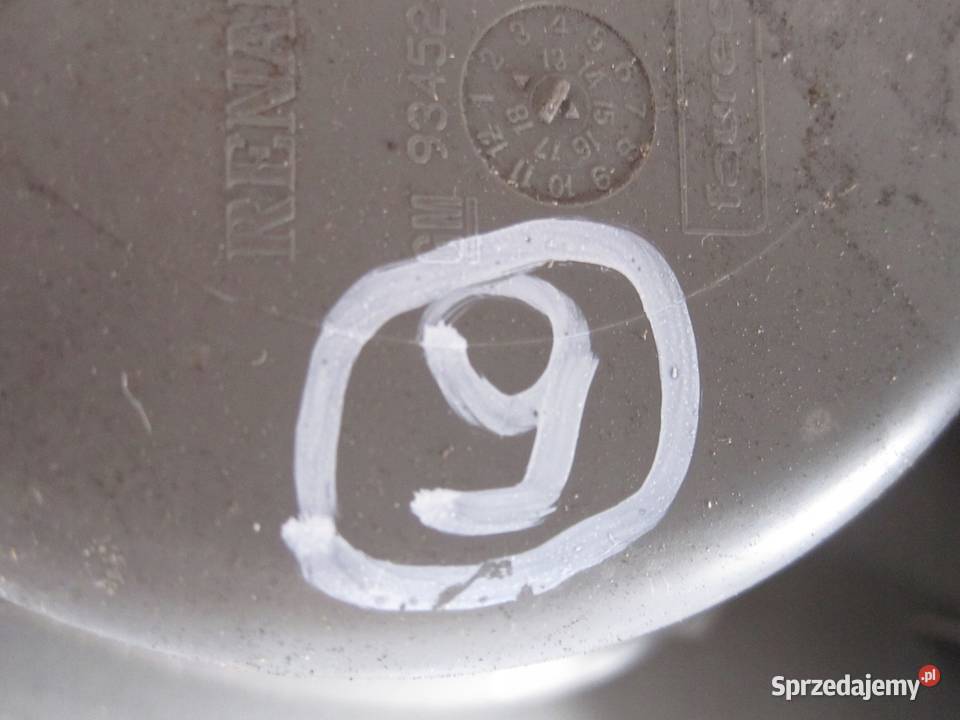 RENAULT TRAFIC III 15r kratka nawiewu cup holder Kielce sprzedam