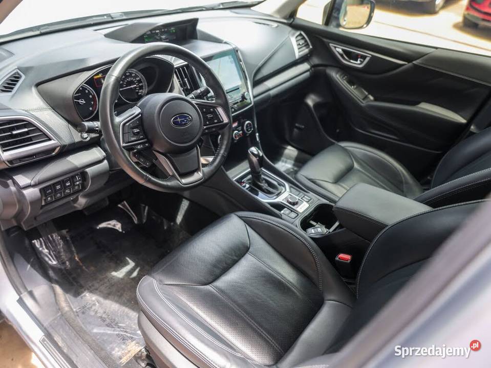 2022 Subaru Forester Touring Crossover AWD Piaseczno