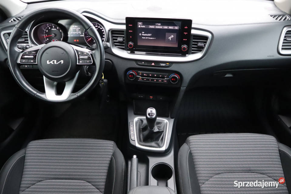Kia Ceed 15 TGDI sprzedam