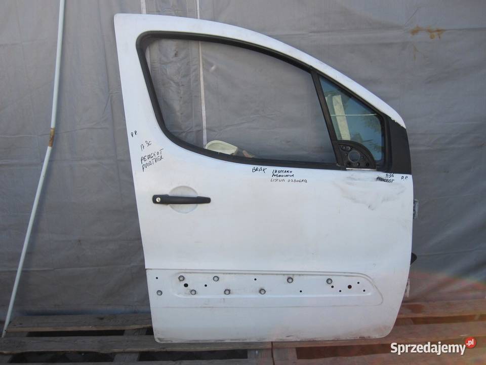 PEUGEOT PARTNER II 09r drzwi prawe przód Drzwi świętokrzyskie