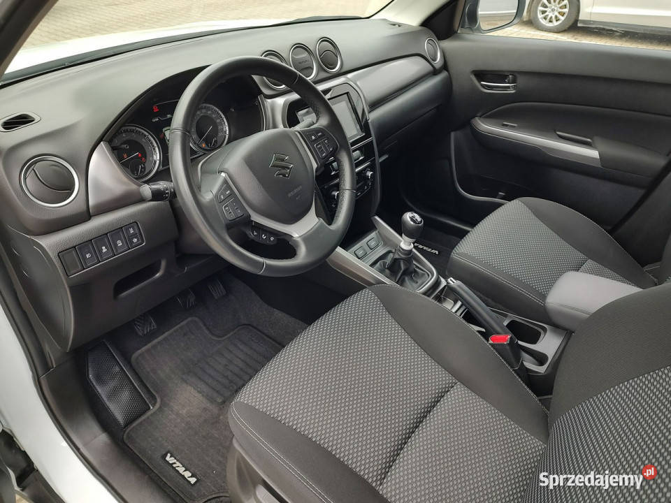 Suzuki Vitara Suzuki Vitara 14 Boosterjet 129 nieuszkodzony Warszawa