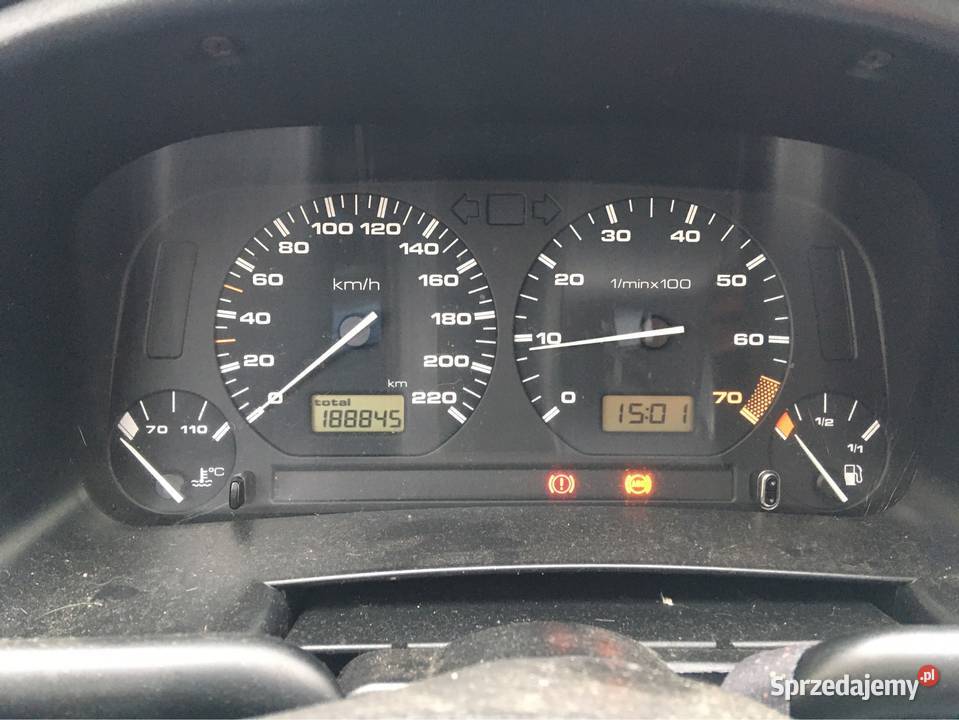 VOLKSWAGEN POLO KOMBI 16 benzyna Starachowice sprzedam