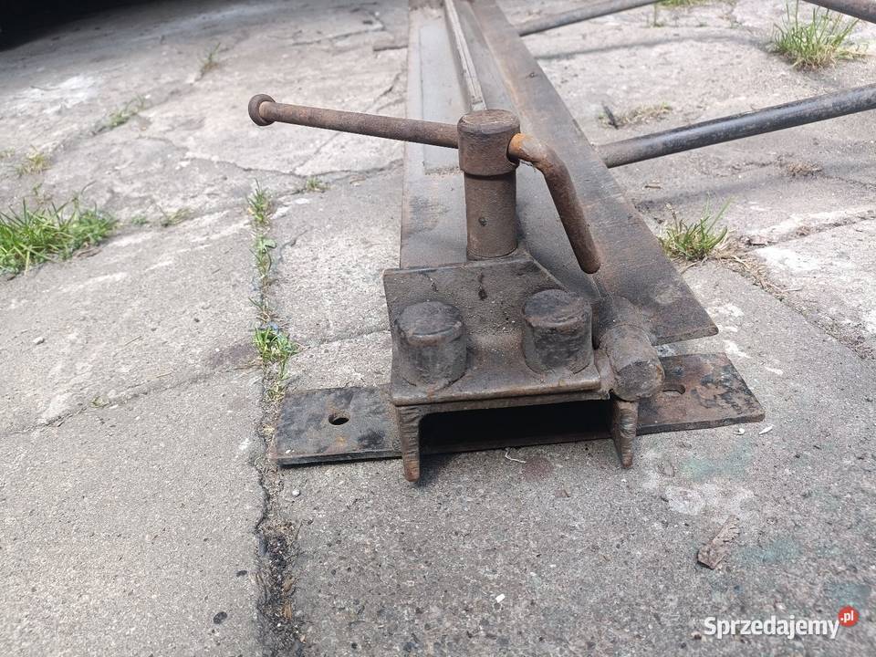 Giętarka do blachy 110
