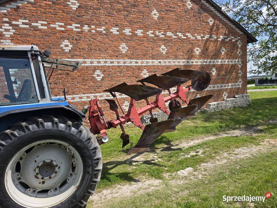 Pług 3 skiby Steeno 105 Wólka Ratajska