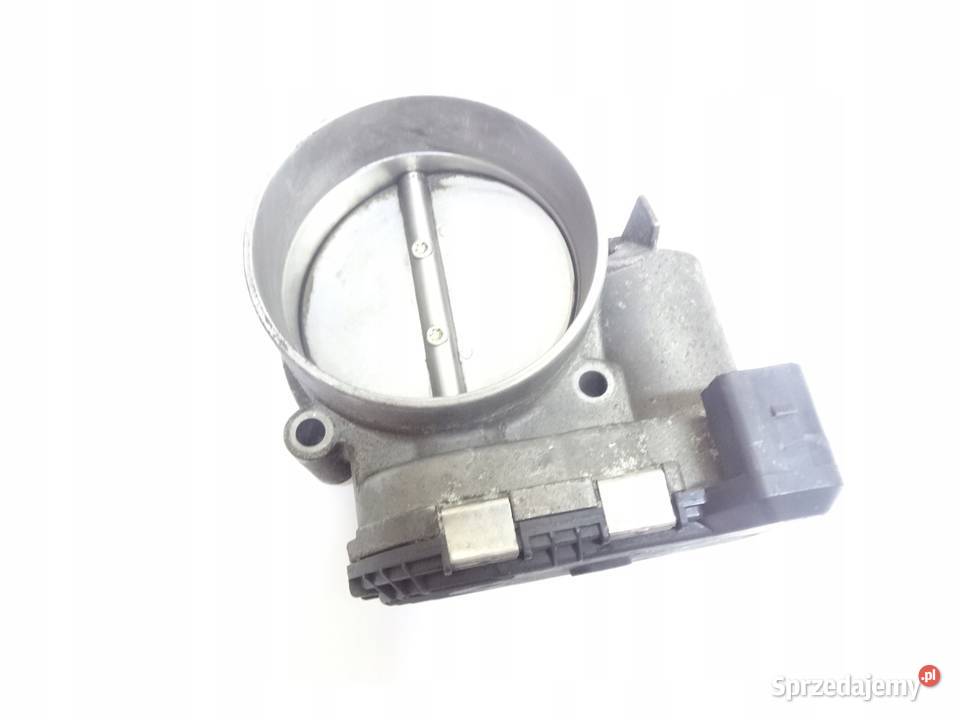 VW AUDI A4 A6 A8 D2 PRZEPUSTNICA 077133062A