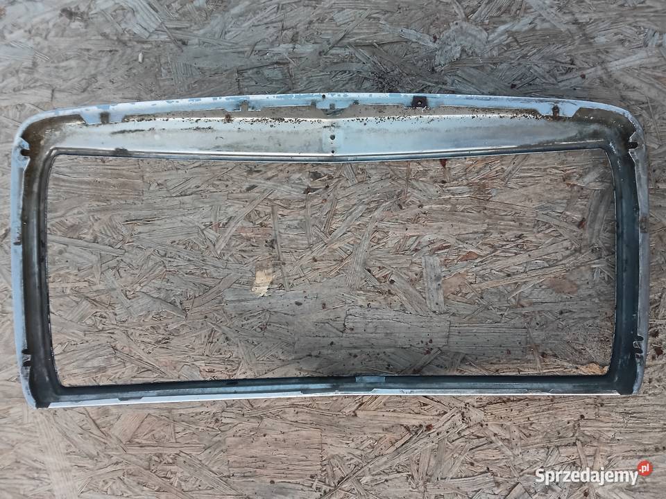 Atrapa Mercedes 123 grill osobowe warmińsko-mazurskie Milejewo